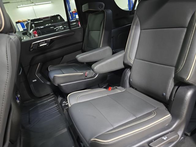 New 2025 Chevrolet Suburban Premier w/ Sun And Tow Package image 18
