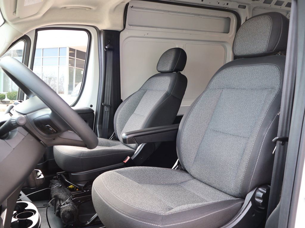 Used 2024 RAM ProMaster 1500 w/ Convenience Group image 23