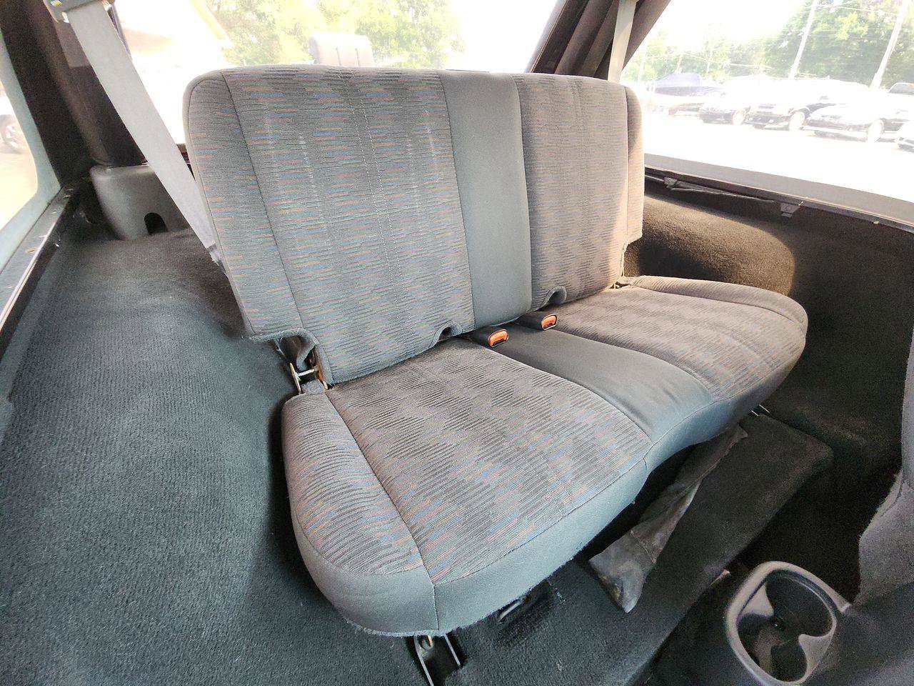 Used 2004 Jeep Wrangler 4WD image 7