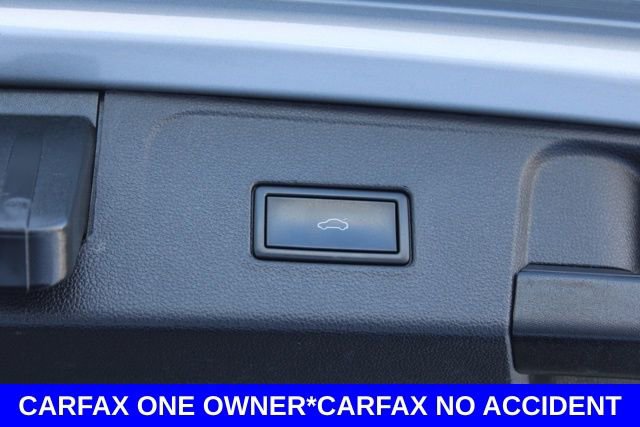 Used 2022 Volkswagen Atlas SEL R-Line image 12