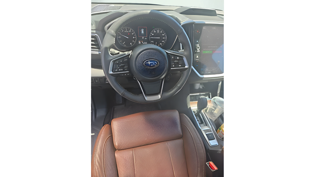 Used 2025 Subaru Ascent Touring w/ Popular Package #2 AWD/4WD image 11
