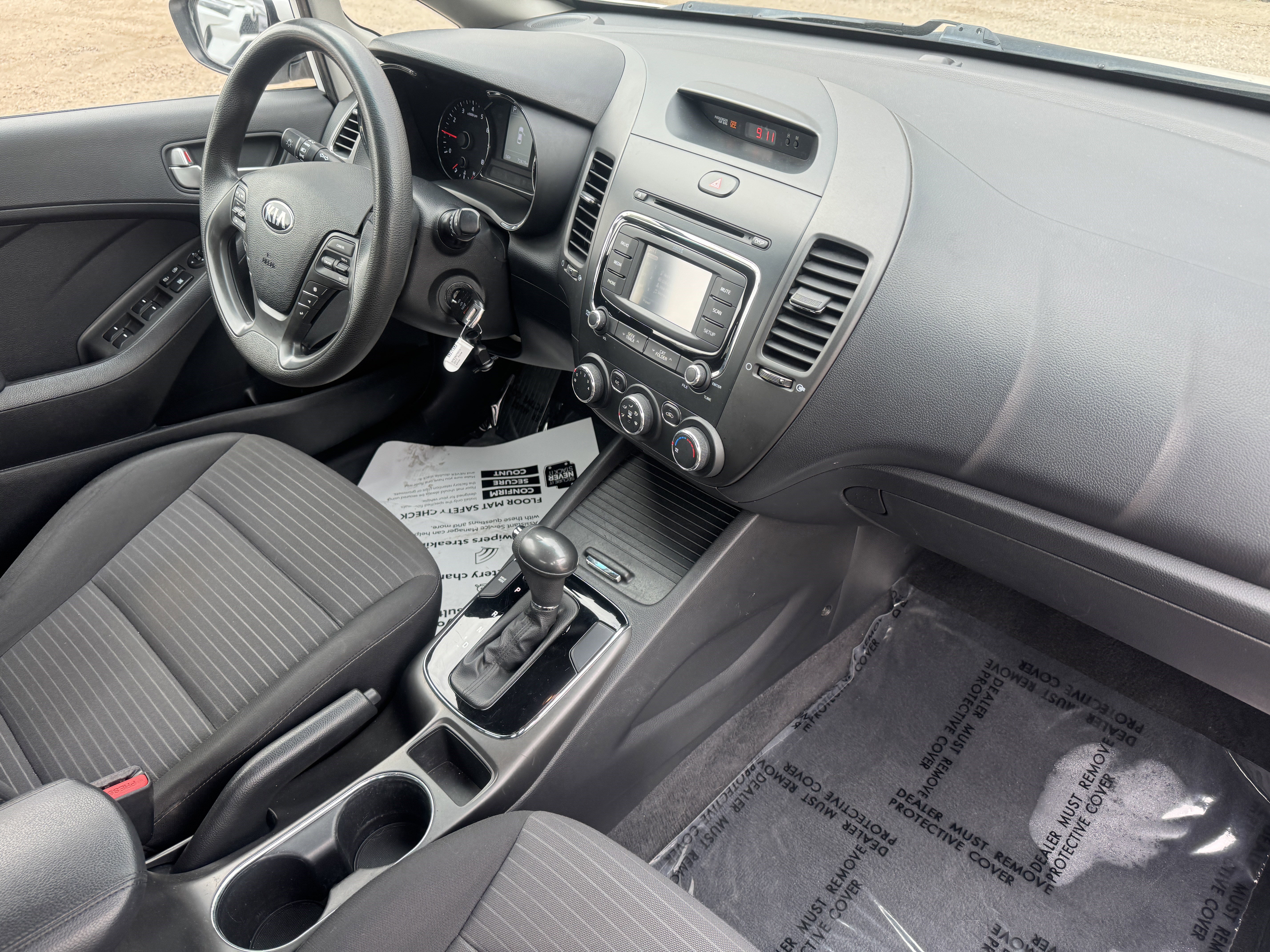 Used 2017 Kia Forte LX w/ LX Popular Package image 19