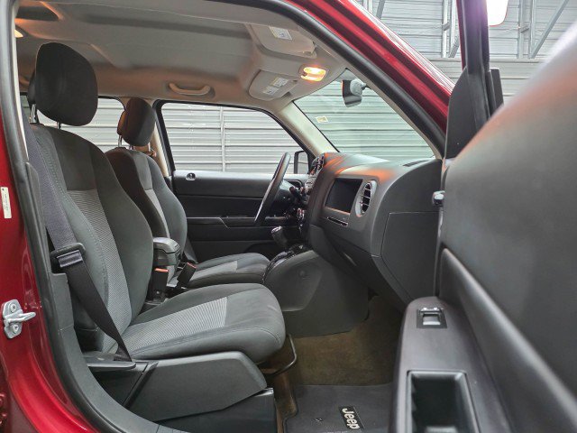 Used 2015 Jeep Patriot Sport w/ Power Value Group FWD image 15