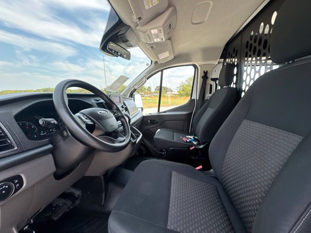 Used 2025 Ford Transit 250 Low Roof w/ Exterior Upgrade Package RWD image 2