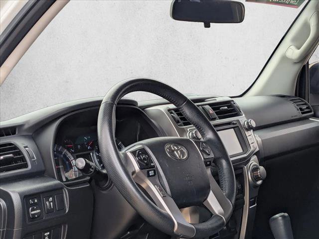Used 2019 Toyota 4Runner SR5 AWD/4WD image 10