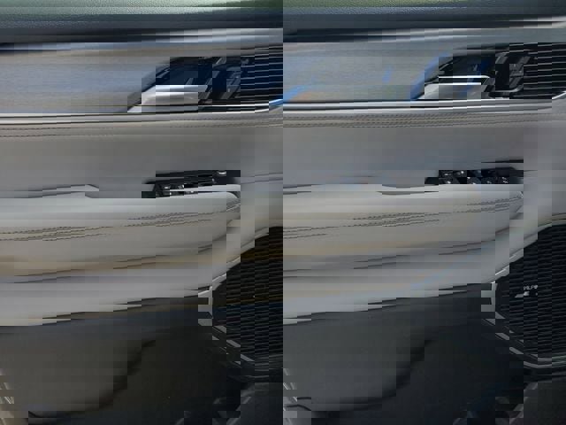 New 2026 Jeep Grand Wagoneer L 4WD image 22