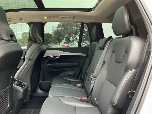 Certified 2025 Volvo XC90 B5 Core AWD/4WD image 29