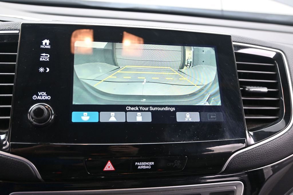Used 2020 Honda Pilot Touring image 13