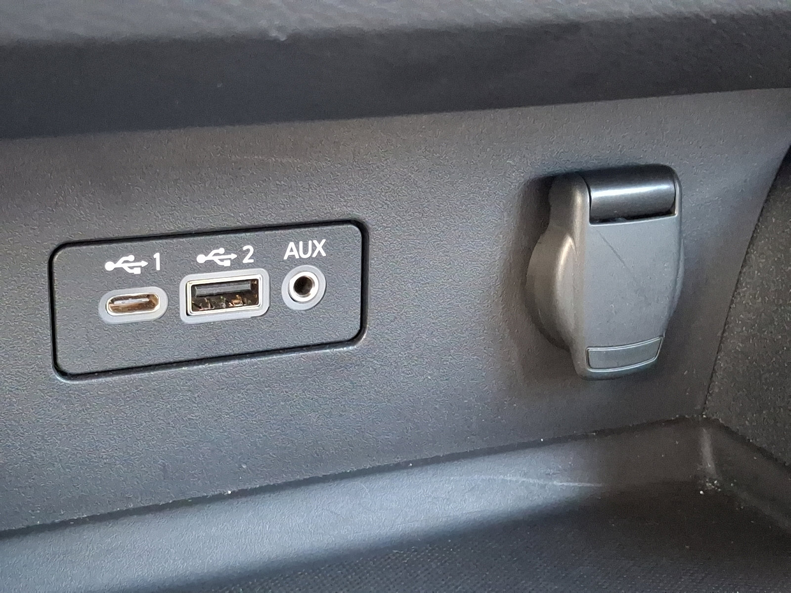 Certified 2022 Nissan Altima 2.5 SR image 22