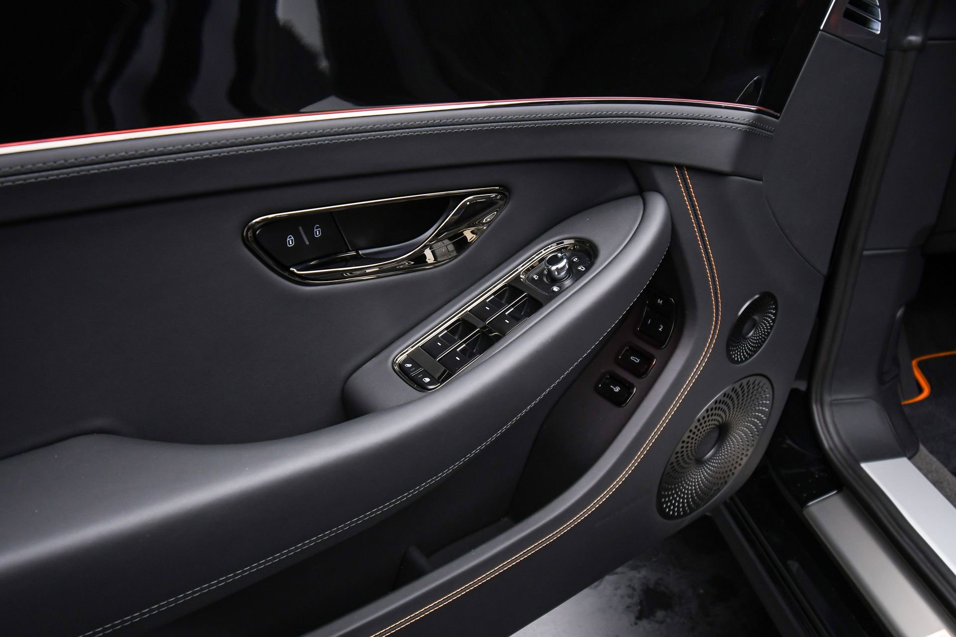 New 2025 Bentley Continental GTC image 41
