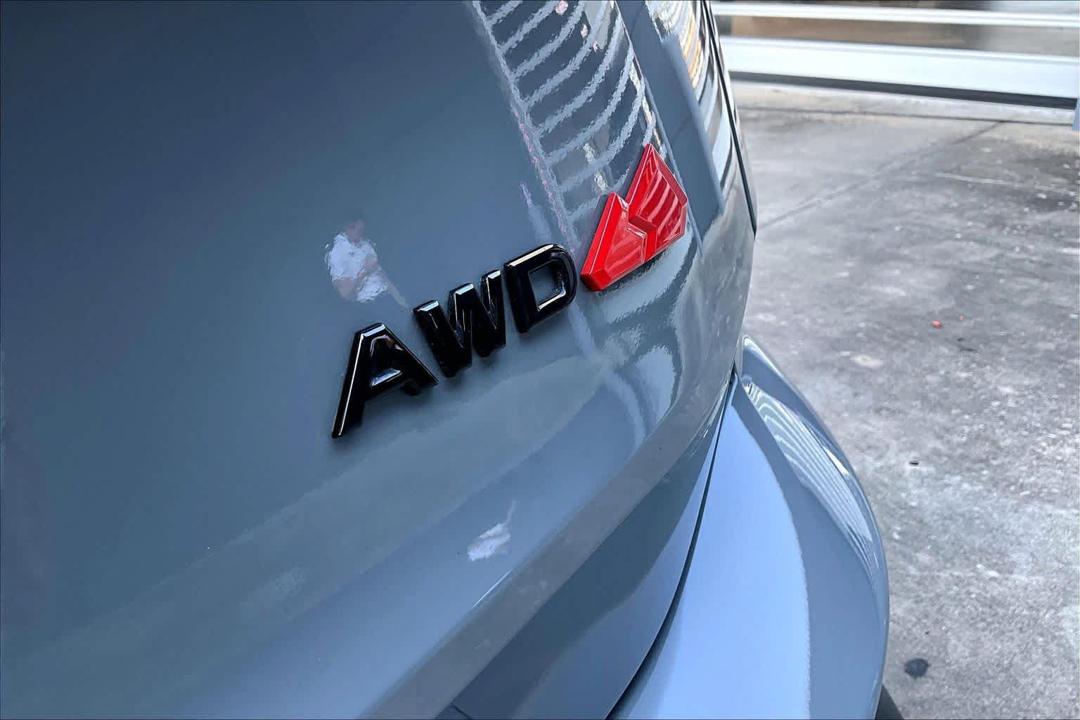 Certified 2026 Nissan Rogue SV AWD/4WD image 10