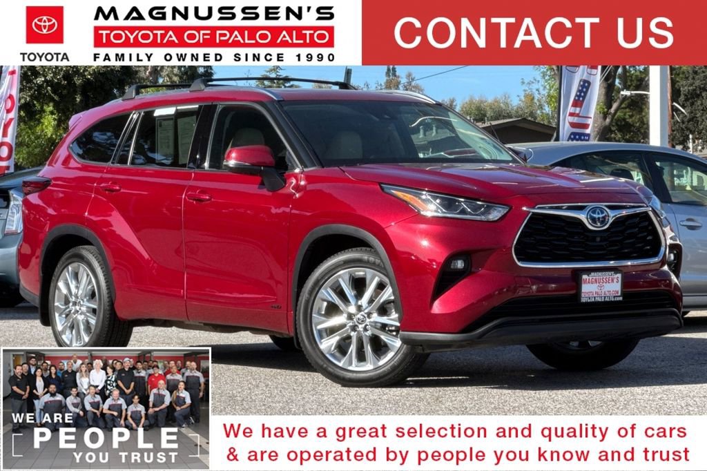 Used 2022 Toyota Highlander Limited AWD/4WD image 1