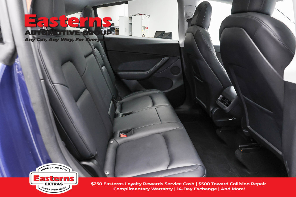 Used 2021 Tesla Model Y Long Range AWD/4WD image 18