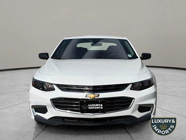 Used 2018 Chevrolet Malibu LS image 9