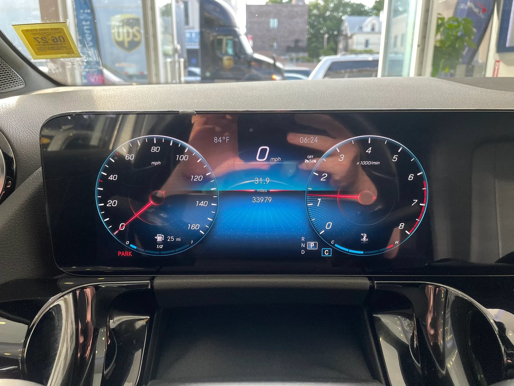 Used 2023 Mercedes-Benz GLA 250 4MATIC image 13