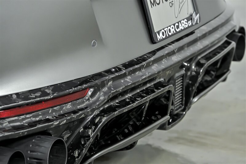 Used 2021 Ferrari 812 GTS RWD image 23
