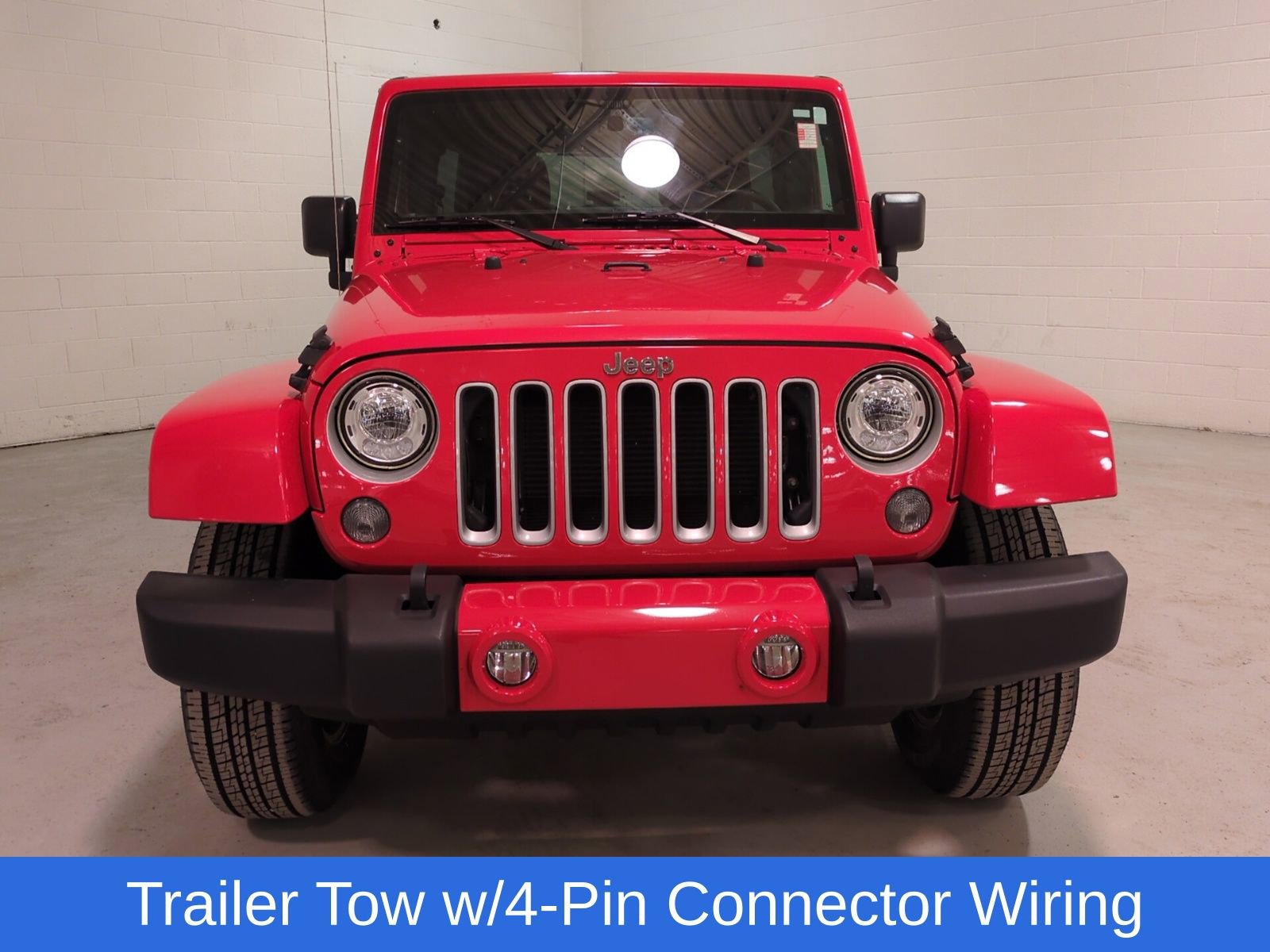 Used 2017 Jeep Wrangler Unlimited Sahara w/ Connectivity Group AWD/4WD image 9