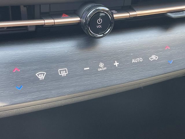 Certified 2024 Nissan Ariya FWD image 24
