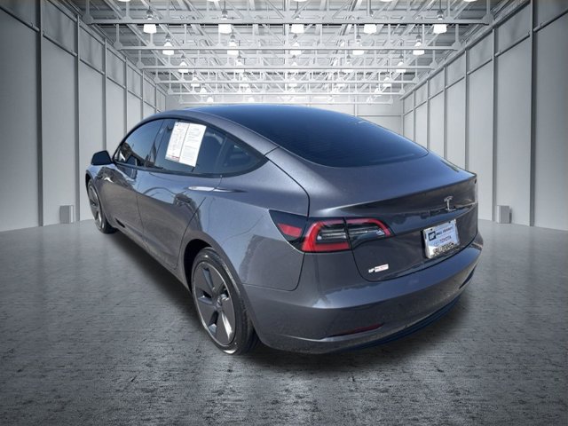 Used 2023 Tesla Model 3 Standard Range RWD image 3