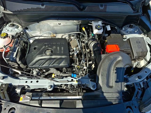 Used 2025 Chevrolet TrailBlazer LT AWD/4WD image 30
