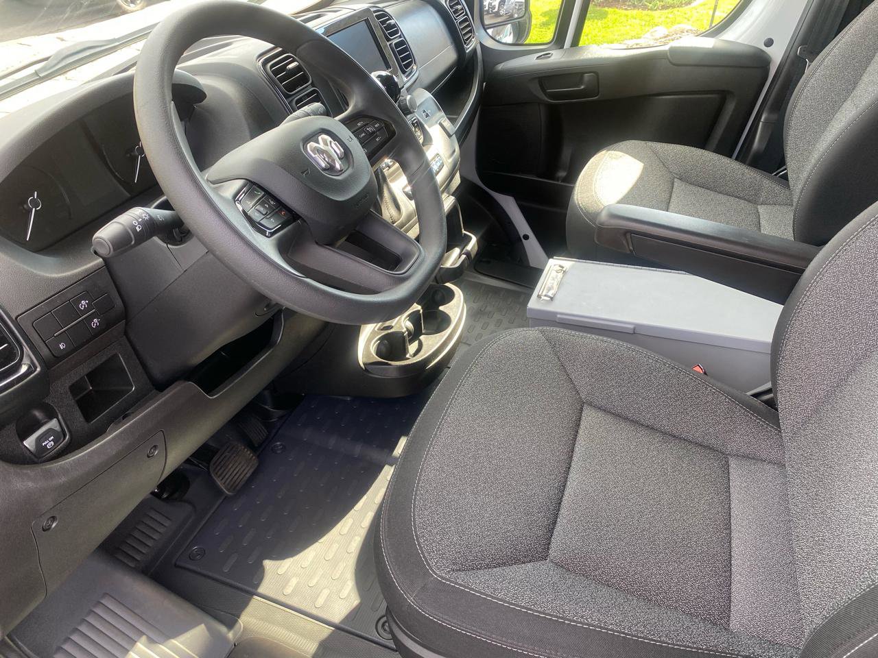 Used 2024 RAM ProMaster 1500 w/ Convenience Group image 18