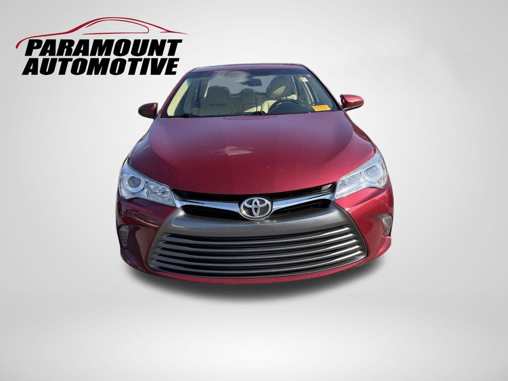 Used 2017 Toyota Camry XLE w/ Moonroof Package FWD image 3
