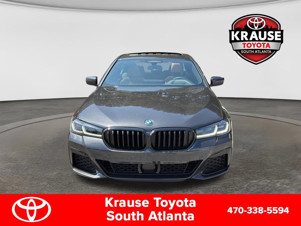 Used 2023 BMW 530e xDrive w/ Premium Package AWD/4WD image 2