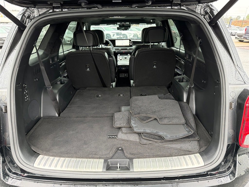 Used 2024 Hyundai Palisade Calligraphy image 18