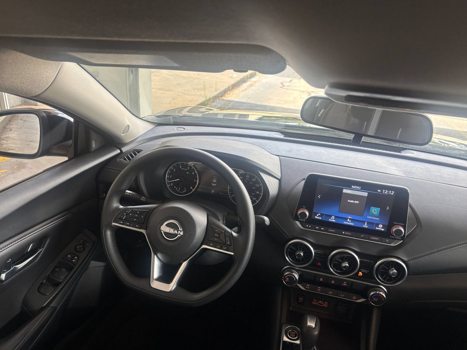 Used 2025 Nissan Sentra SV FWD image 32