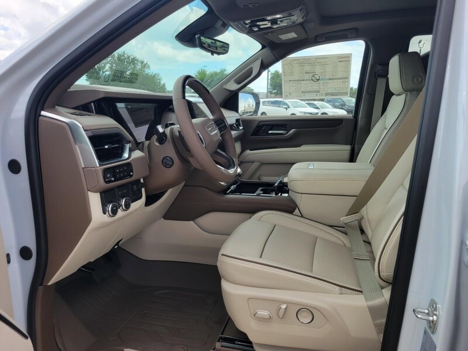 New 2026 GMC Yukon Denali w/ Denali Reserve Package RWD image 23