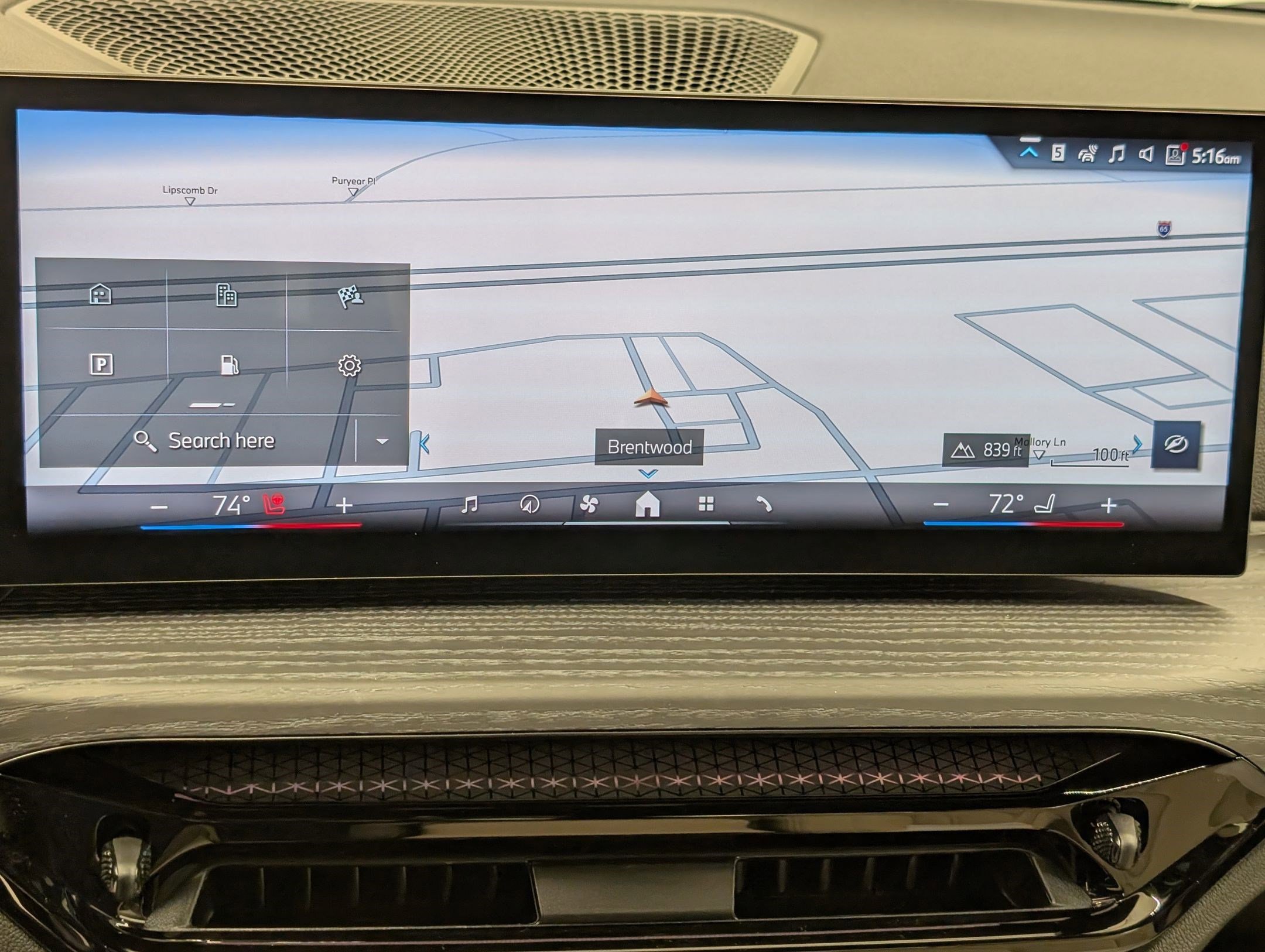 New 2026 BMW 230i Coupe w/ Convenience Package image 24