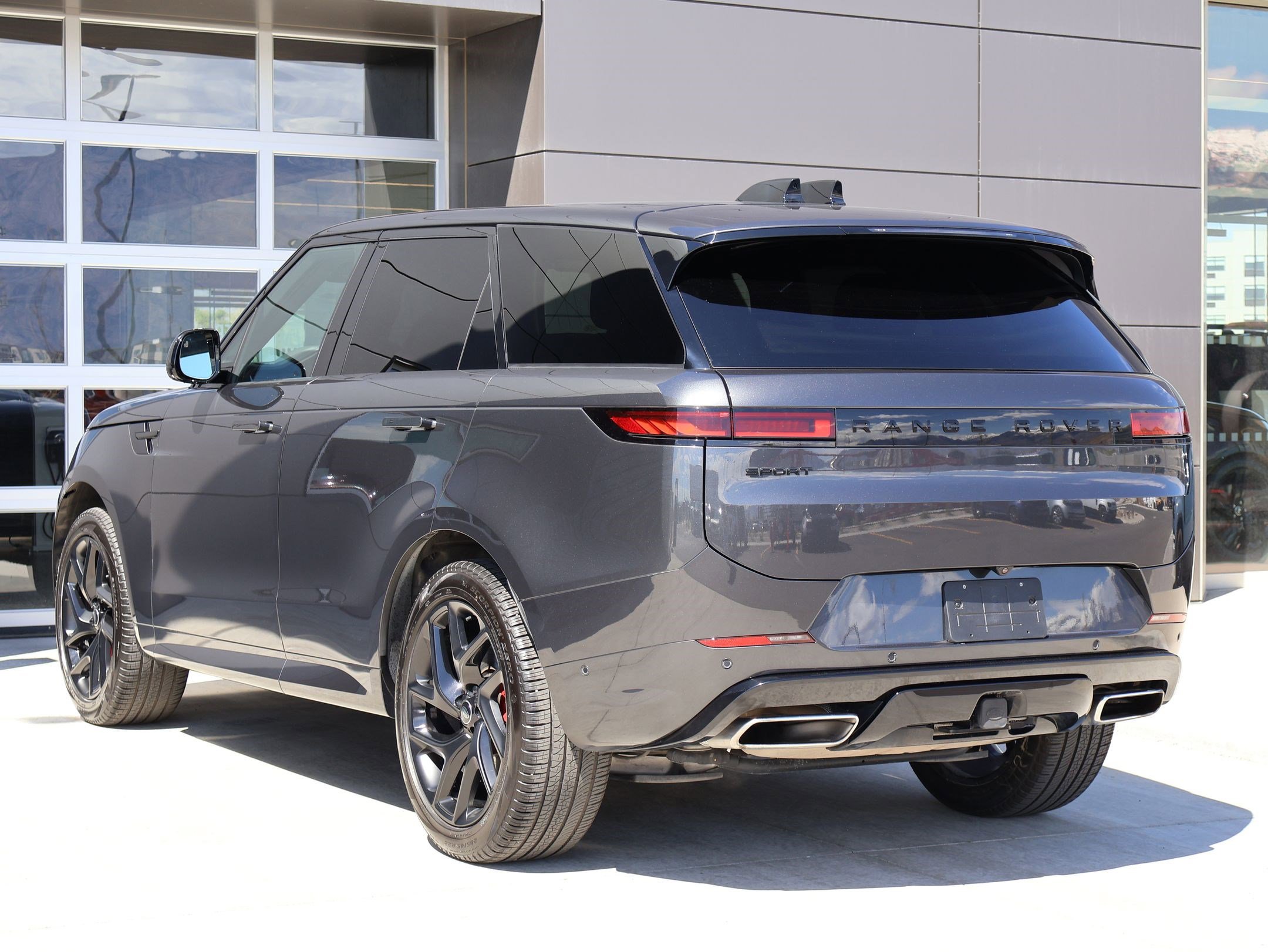 Certified 2024 Land Rover Range Rover Sport Dynamic SE image 10