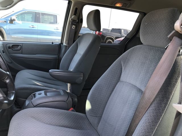 Used 2005 Dodge Grand Caravan SXT w/ Trailer Tow Prep Group FWD image 8