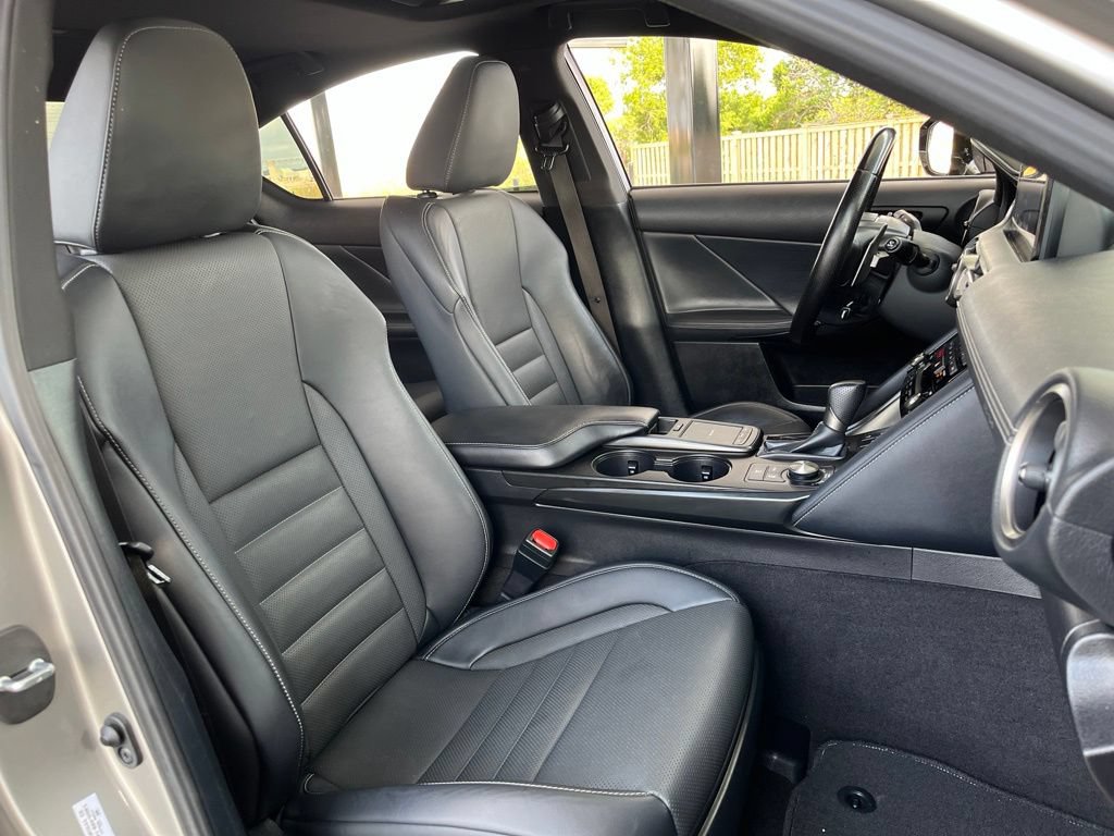 Used 2021 Lexus IS 350 F Sport w/ Navigation Package RWD image 28