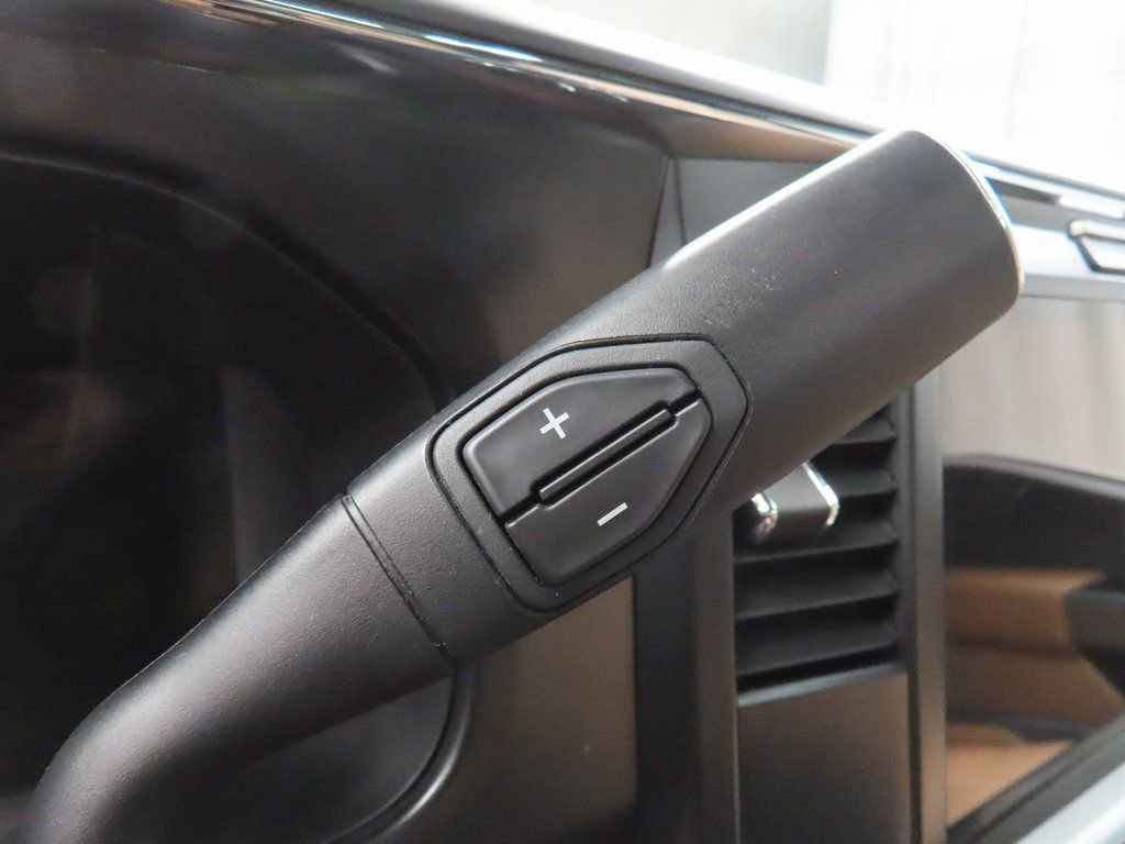 Used 2025 Ford F350 Lariat image 50