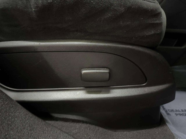 Used 2011 Buick Enclave CX image 50