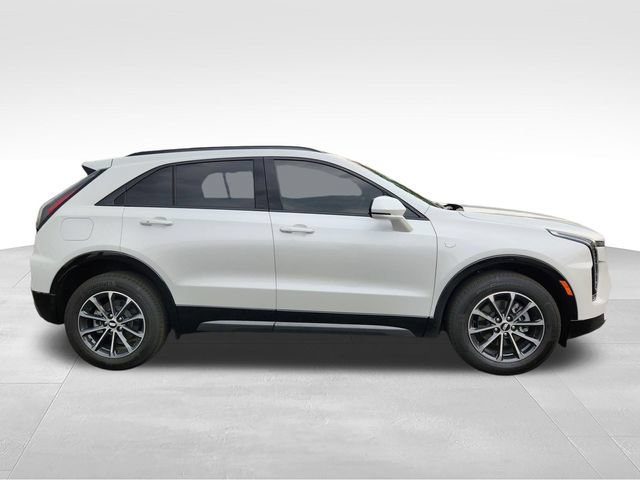 Used 2024 Cadillac XT4 Sport AWD/4WD image 6