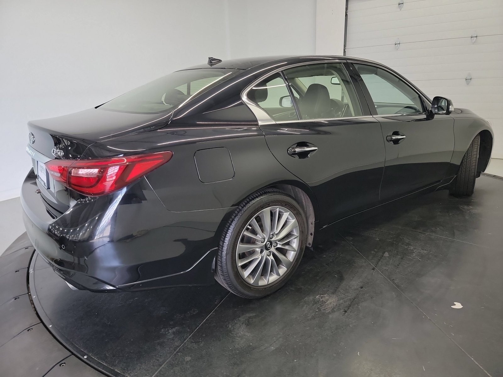 Used 2023 INFINITI Q50 Luxe w/ Cargo Package AWD/4WD image 9