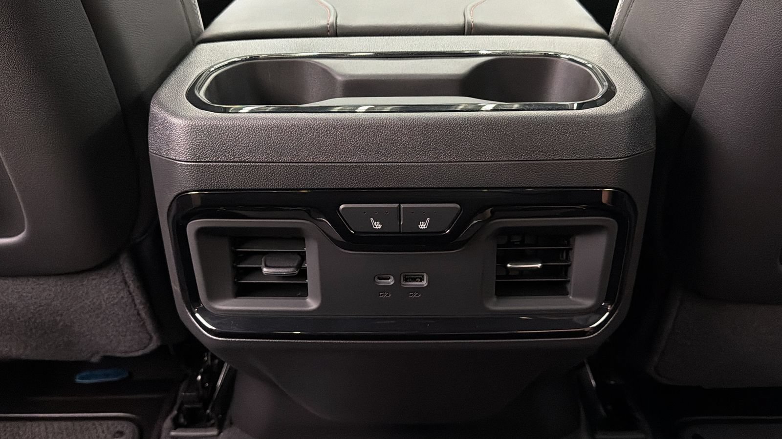 Used 2026 GMC Sierra 1500 AT4X AWD/4WD image 39