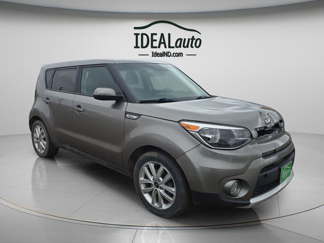 Used 2018 Kia Soul + image 1