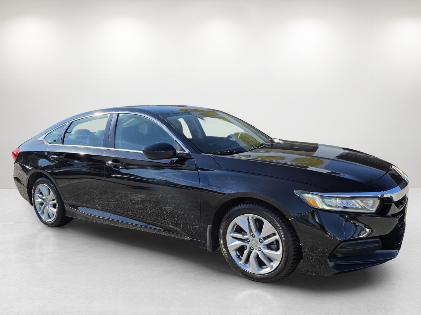 Used 2020 Honda Accord LX image 3