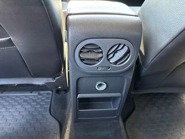 Used 2016 Volkswagen Tiguan S FWD image 15