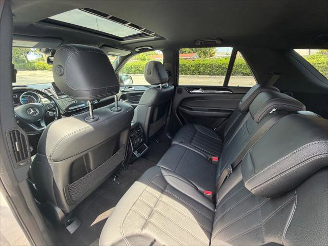 Used 2018 Mercedes-Benz GLE 43 AMG 4MATIC w/ Night Package image 17
