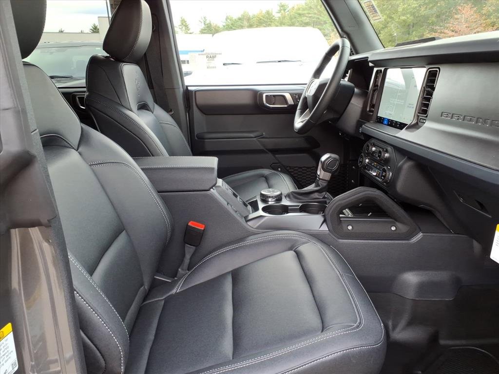 New 2025 Ford Bronco Badlands w/ Sasquatch Package image 8