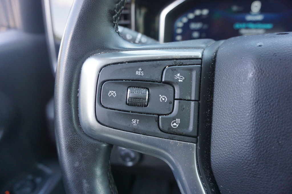 Used 2024 Chevrolet Silverado 1500 LT AWD/4WD image 7