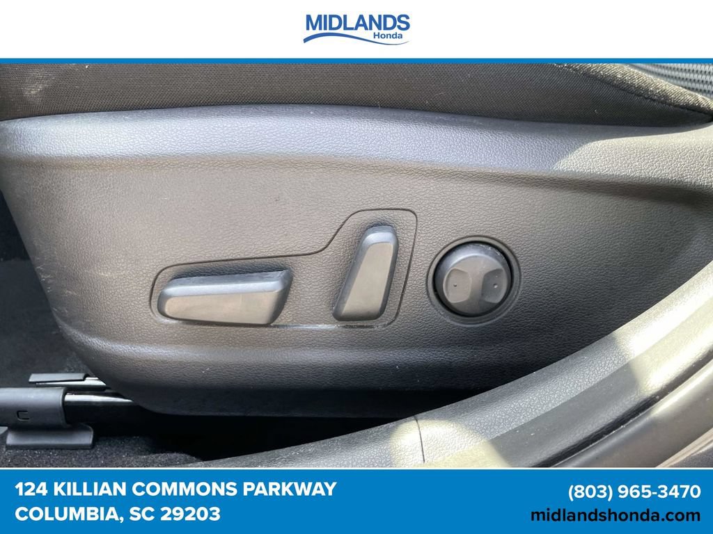 Used 2021 Hyundai Kona SEL Plus w/ Cargo Package FWD image 14