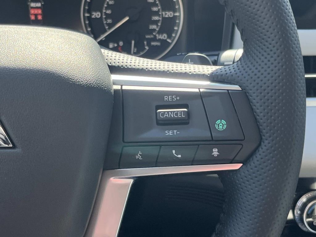 New 2026 Mitsubishi Outlander SE image 24