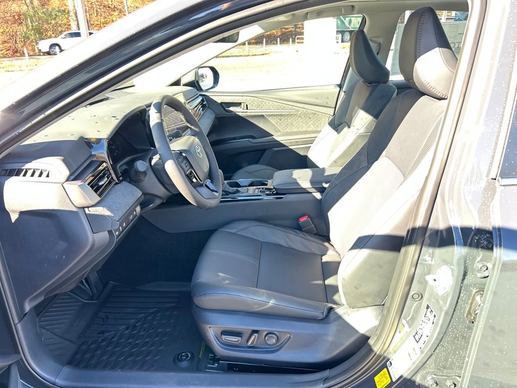 New 2026 Toyota Camry XLE image 9