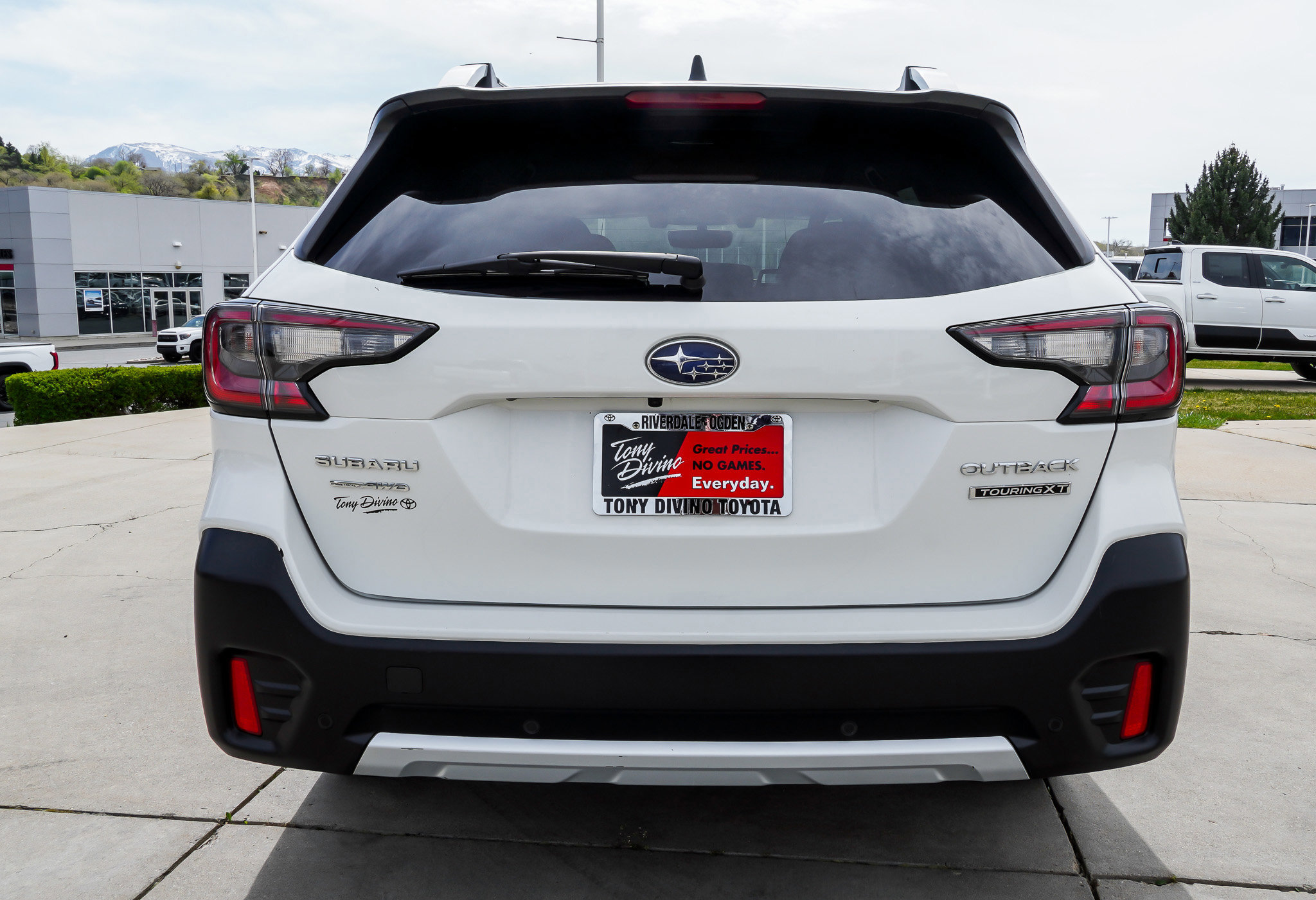 Used 2022 Subaru Outback Touring XT w/ Popular Package #2 image 7