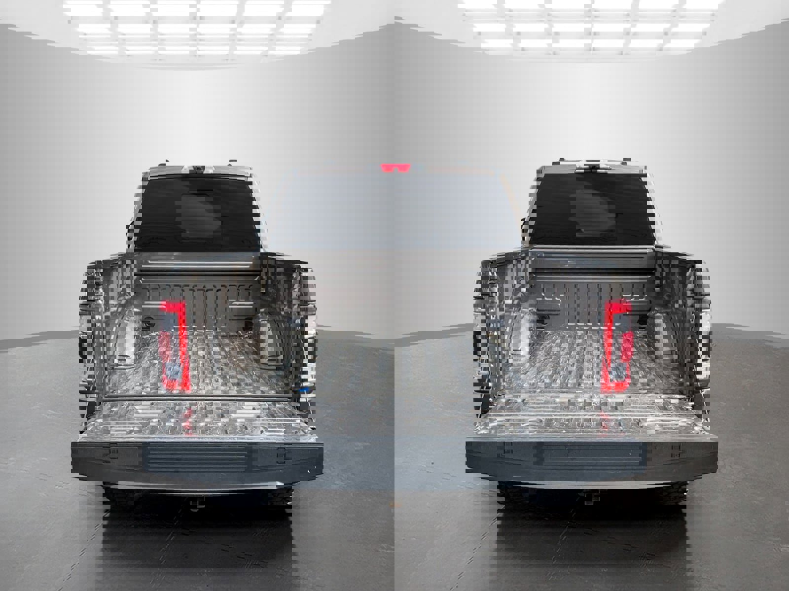 Used 2022 Ford F150 Lariat w/ Trailer Tow Package image 6